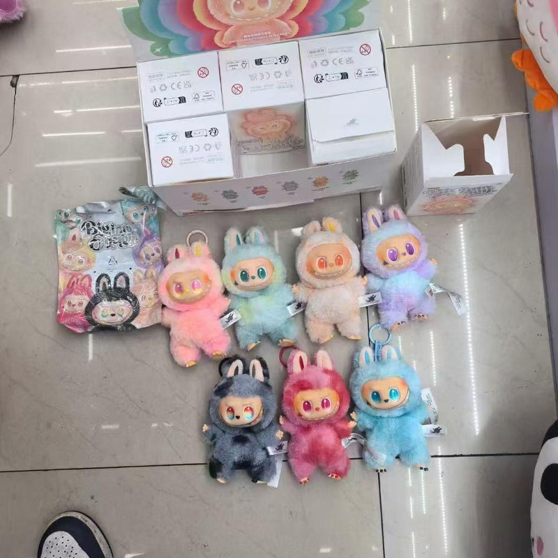 Labubu Doll - Feature 5