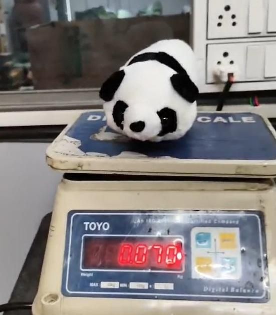 Unisex Stuffed Animal Slap Bracelets Plush Panda - Feature 4